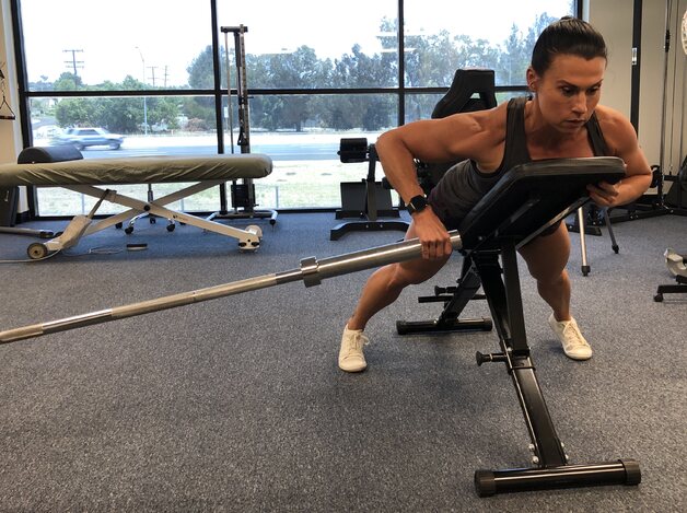 Landmine-Row-Pronated-Low-Incline-2