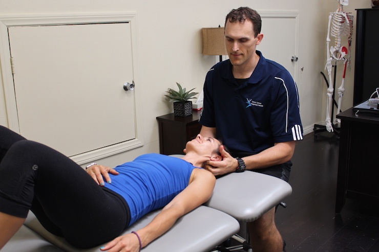 Massage Therapist in Temecula Giving Muscle Release Therapy to Patient | Release Muscle Therapy