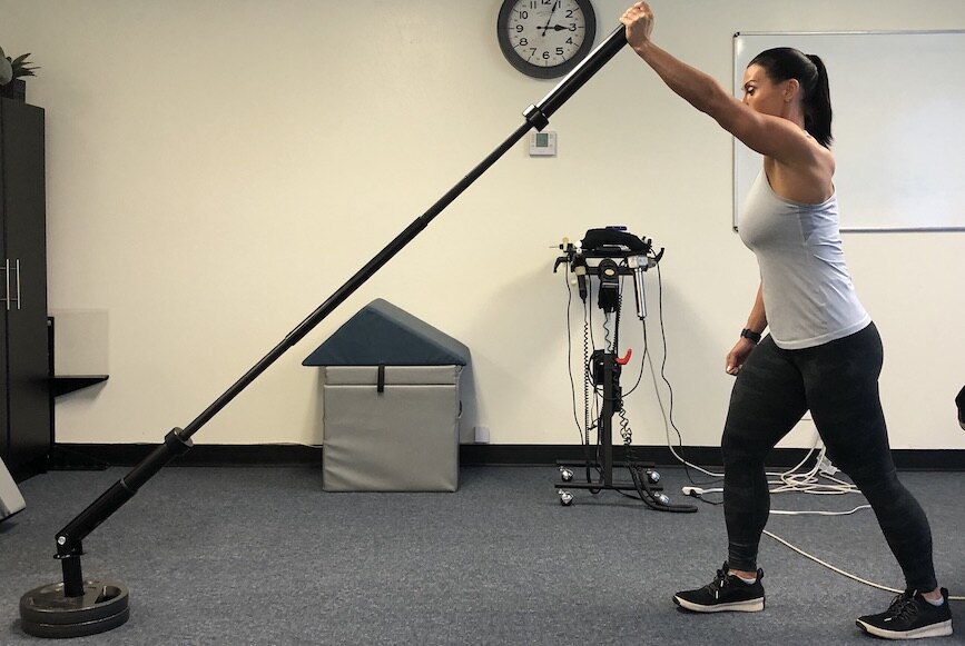 Split-Stance-Single-Arm-Landmine (1)